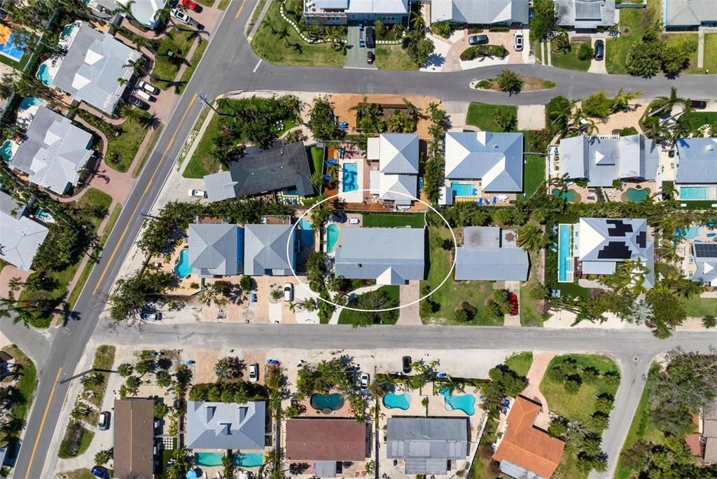 For Sale: $1,649,000 (3 beds, 2 baths, 1777 Square Feet)