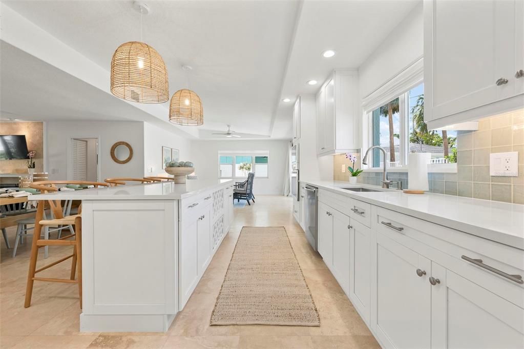 For Sale: $1,649,000 (3 beds, 2 baths, 1777 Square Feet)