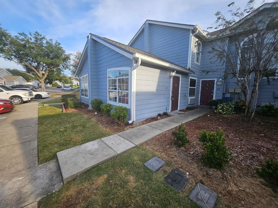 В аренду: $1,000 (1 спален, 1 ванн, 500 Квадратных фут)