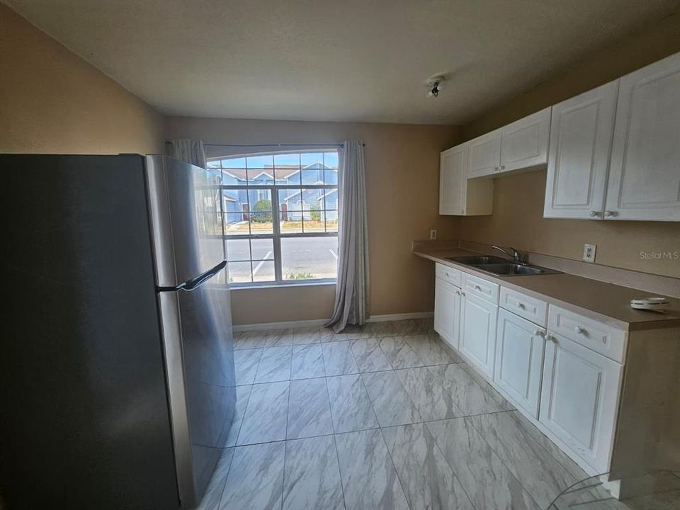 В аренду: $1,000 (1 спален, 1 ванн, 500 Квадратных фут)