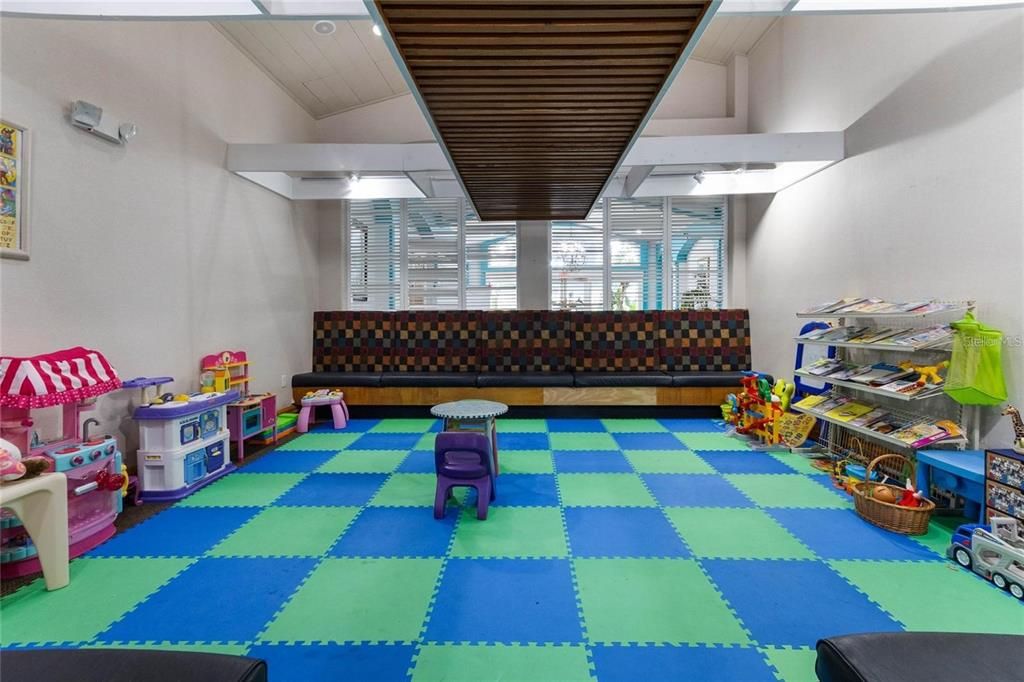 В аренду: $1,000 (1 спален, 1 ванн, 500 Квадратных фут)