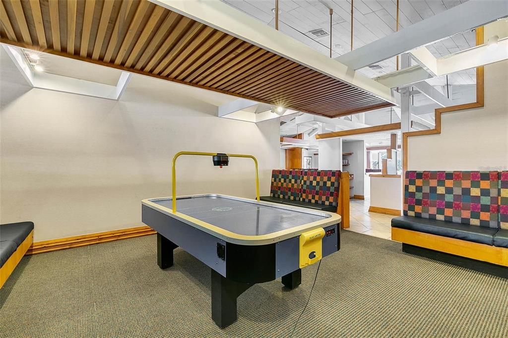 В аренду: $1,000 (1 спален, 1 ванн, 500 Квадратных фут)