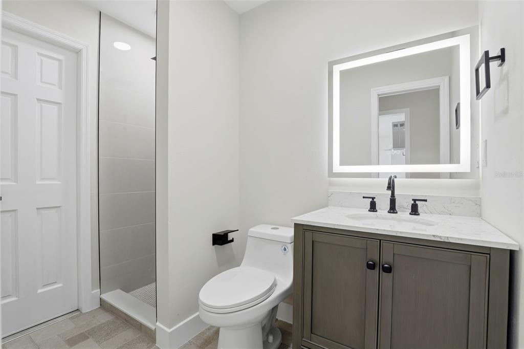 待售: $589,000 (4 贝兹, 3 浴室, 2403 平方英尺)