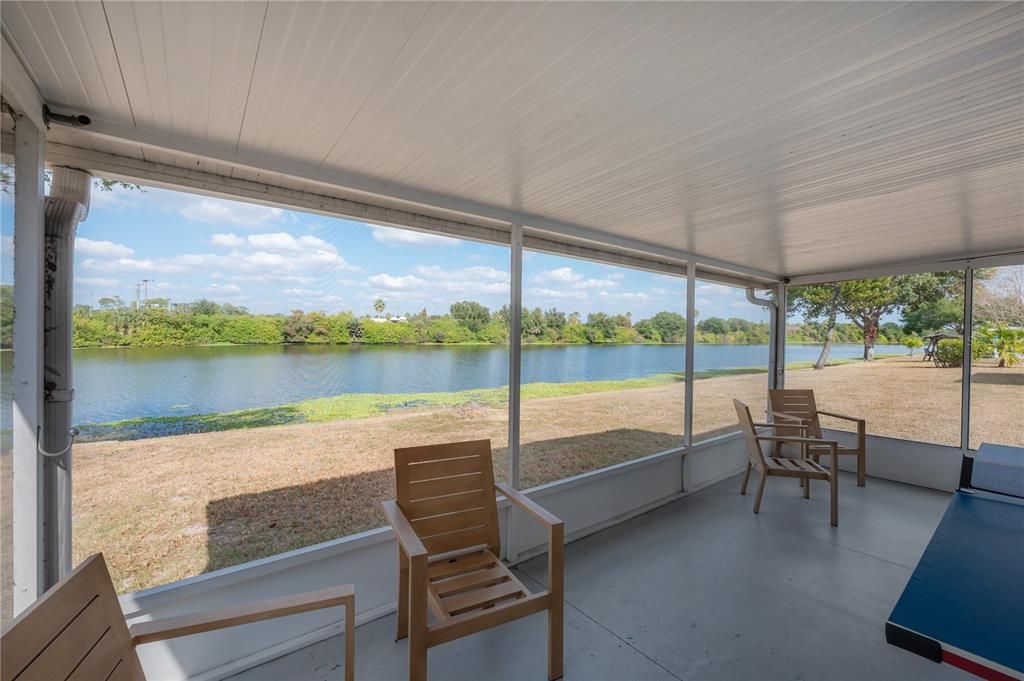 待售: $375,000 (4 贝兹, 2 浴室, 1910 平方英尺)