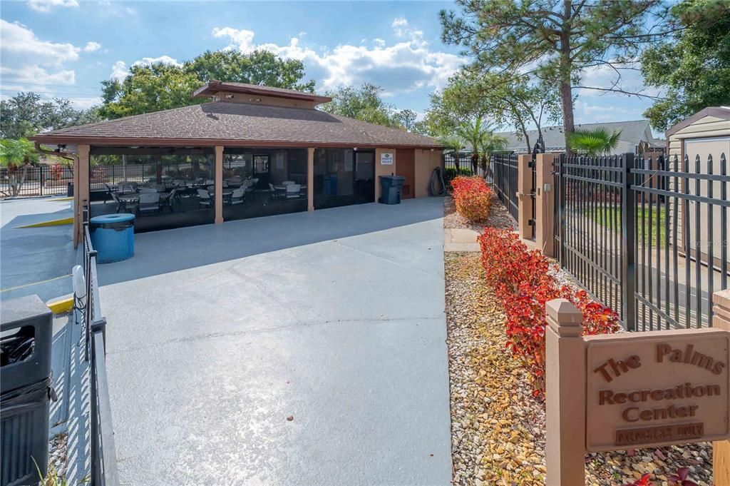 待售: $375,000 (4 贝兹, 2 浴室, 1910 平方英尺)