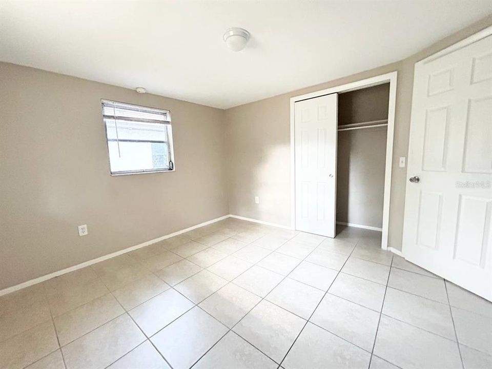 For Rent: $1,350 (2 beds, 1 baths, 676 Square Feet)