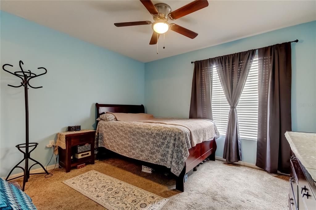 En Venta: $239,900 (2 camas, 2 baños, 1292 Pies cuadrados)