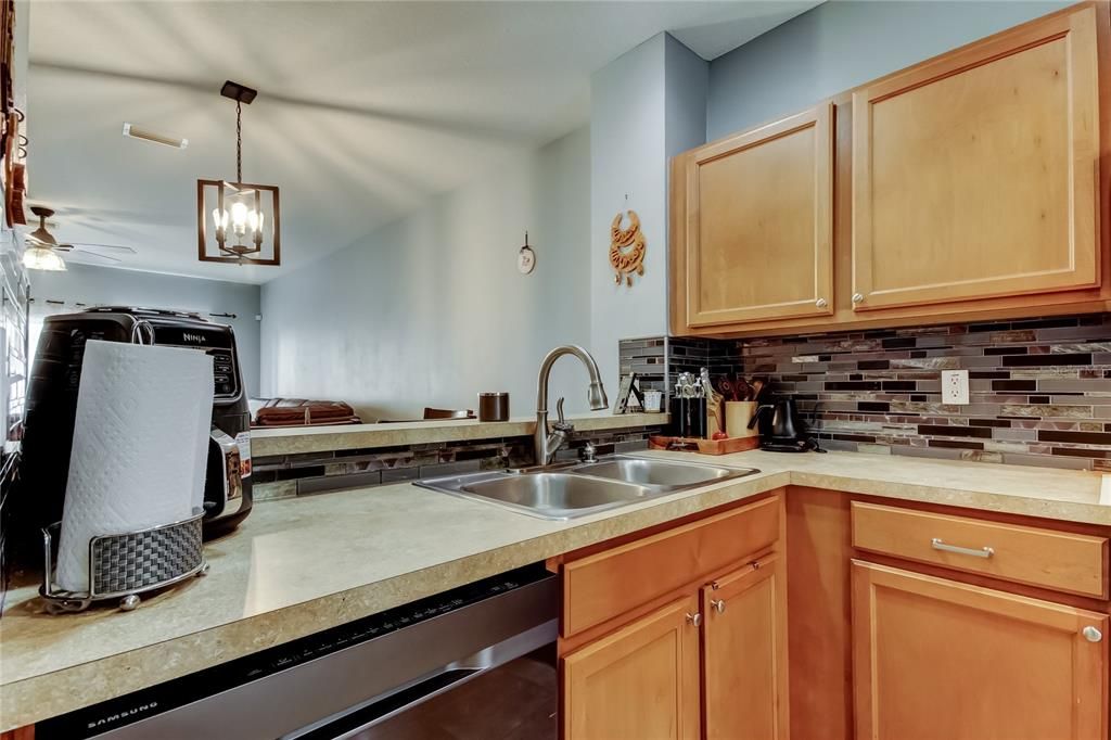 En Venta: $239,900 (2 camas, 2 baños, 1292 Pies cuadrados)