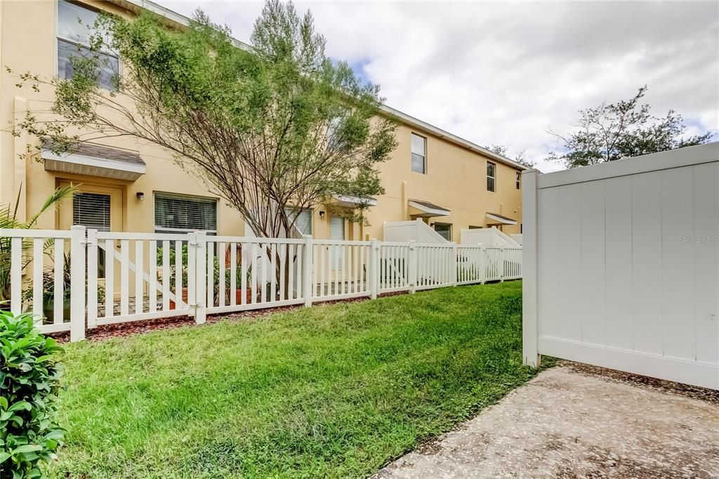 En Venta: $239,900 (2 camas, 2 baños, 1292 Pies cuadrados)