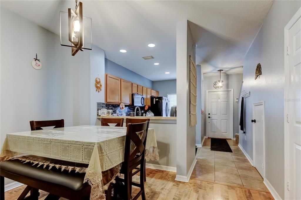 En Venta: $239,900 (2 camas, 2 baños, 1292 Pies cuadrados)