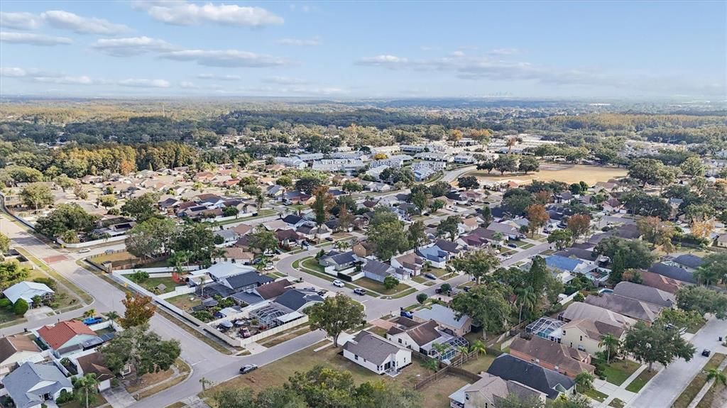 合同活跃: $449,900 (3 贝兹, 2 浴室, 1302 平方英尺)