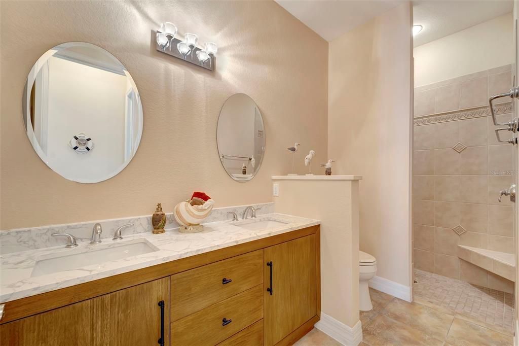 Под контрактом: $270,000 (3 спален, 2 ванн, 1532 Квадратных фут)