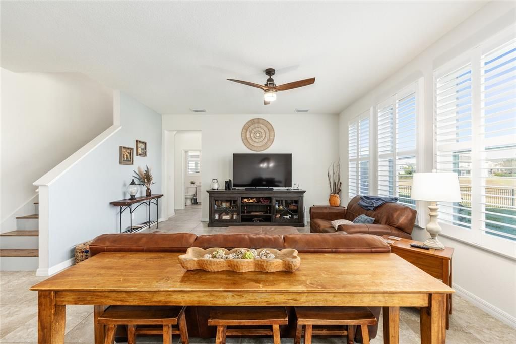 待售: $549,900 (5 贝兹, 3 浴室, 2924 平方英尺)