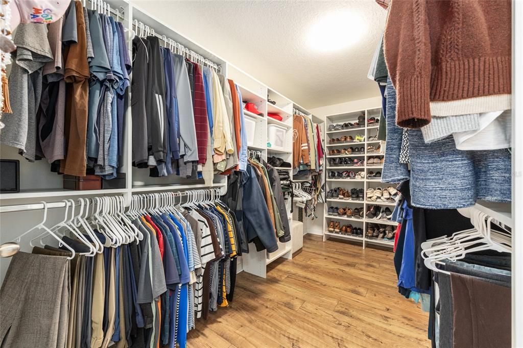 待售: $549,900 (5 贝兹, 3 浴室, 2924 平方英尺)