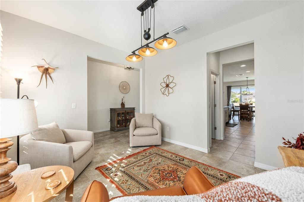 待售: $549,900 (5 贝兹, 3 浴室, 2924 平方英尺)