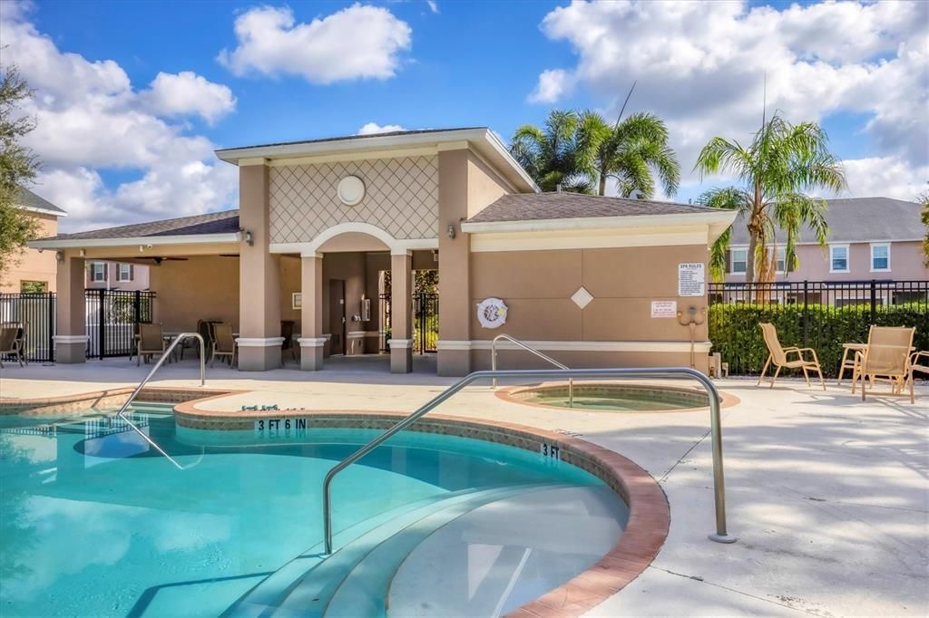 待售: $325,000 (3 贝兹, 2 浴室, 1769 平方英尺)