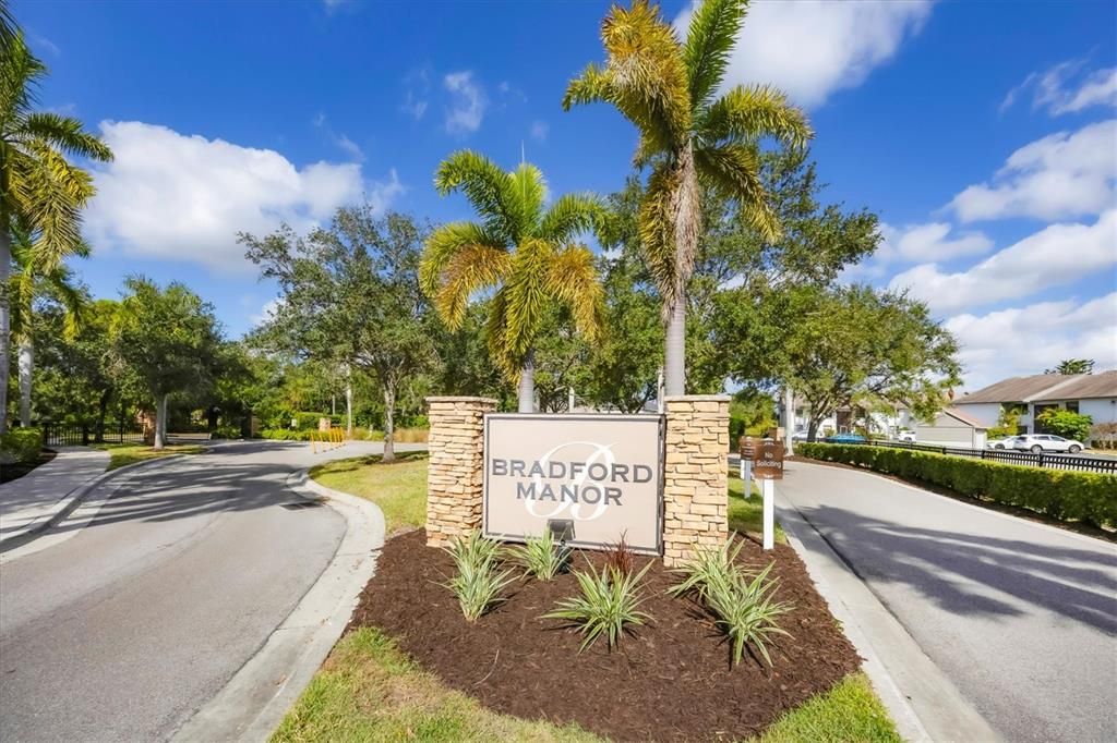 待售: $325,000 (3 贝兹, 2 浴室, 1769 平方英尺)