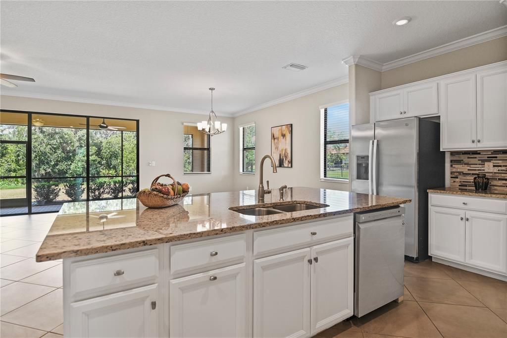 For Rent: $3,600 (3 beds, 3 baths, 2217 Square Feet)