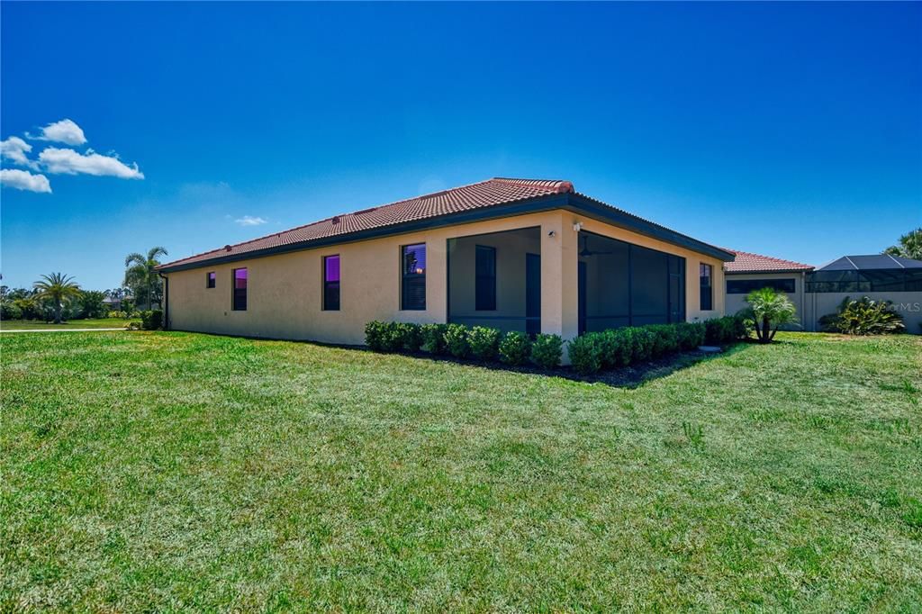 For Rent: $3,600 (3 beds, 3 baths, 2217 Square Feet)