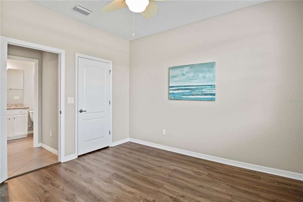 For Rent: $3,600 (3 beds, 3 baths, 2217 Square Feet)