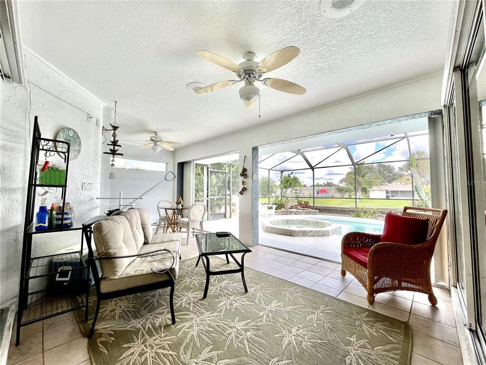 For Sale: $575,000 (3 beds, 2 baths, 1889 Square Feet)