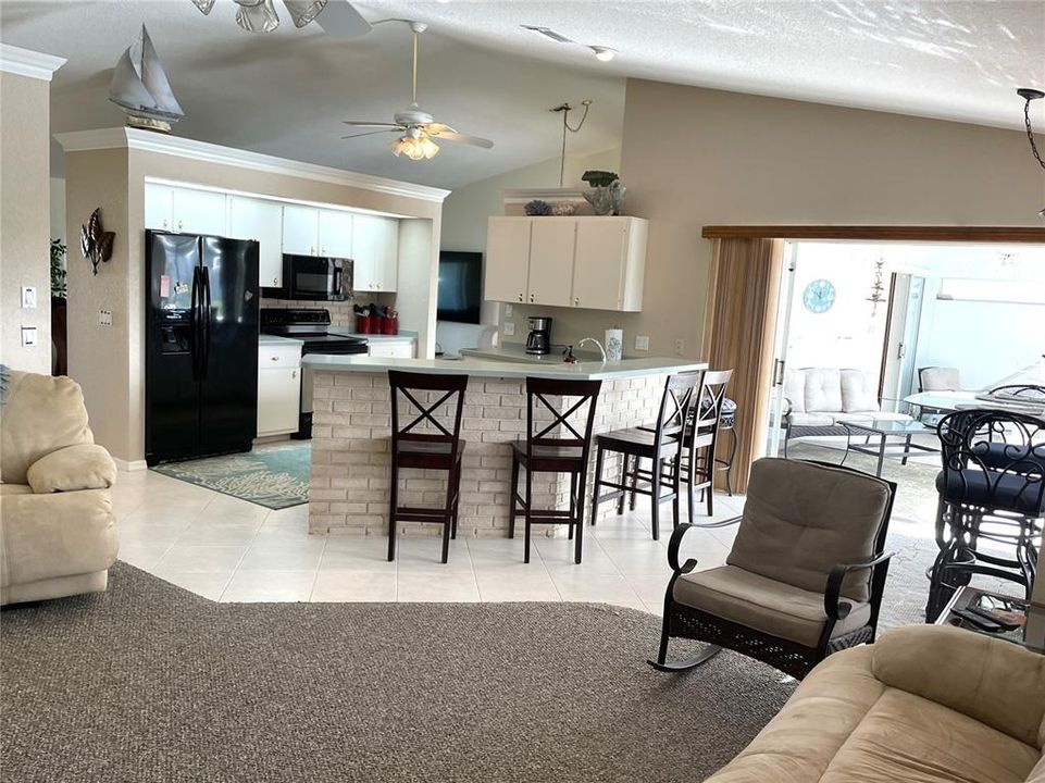 For Sale: $575,000 (3 beds, 2 baths, 1889 Square Feet)