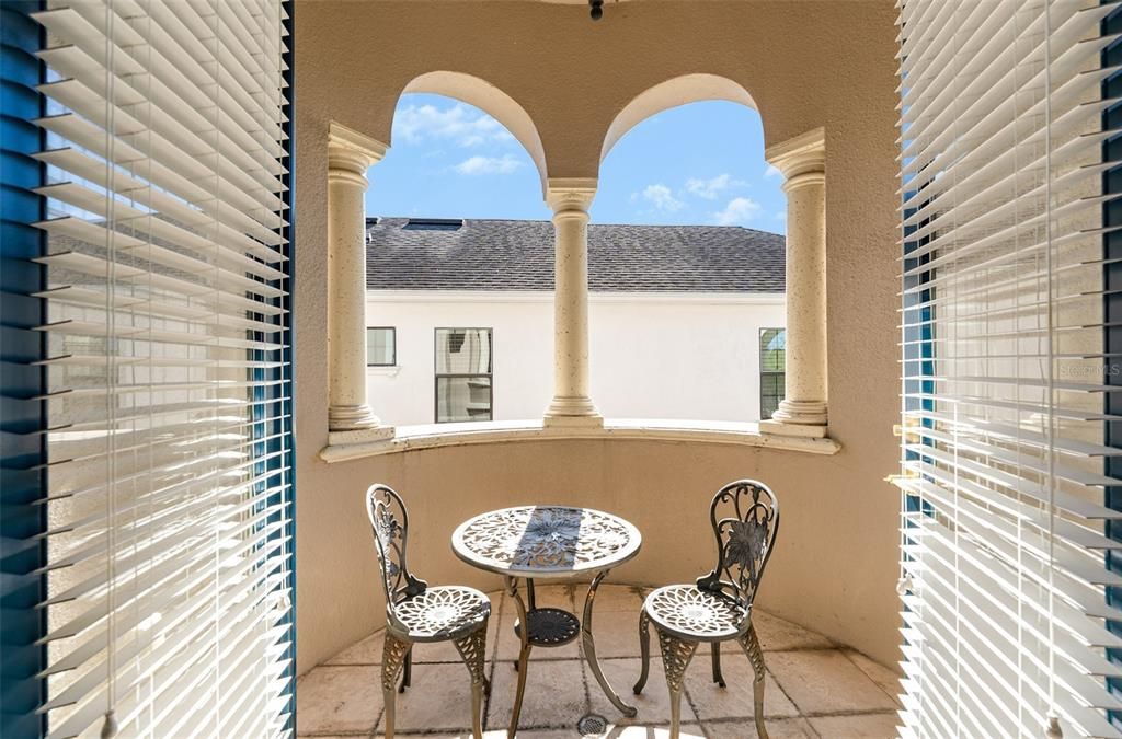 На продажу: $1,350,000 (5 спален, 4 ванн, 3355 Квадратных фут)