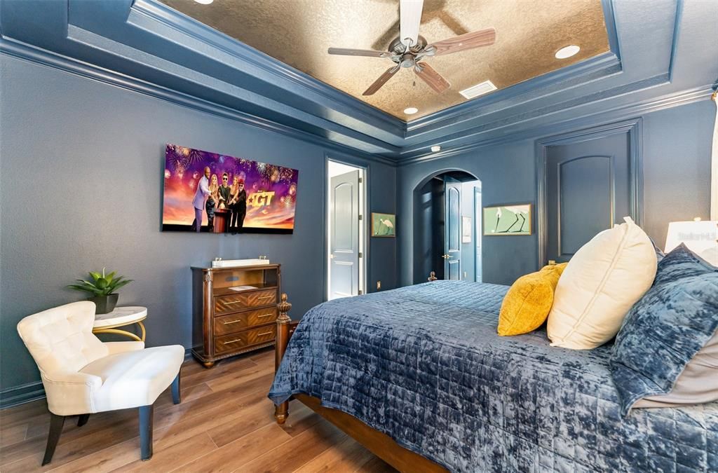 На продажу: $1,350,000 (5 спален, 4 ванн, 3355 Квадратных фут)