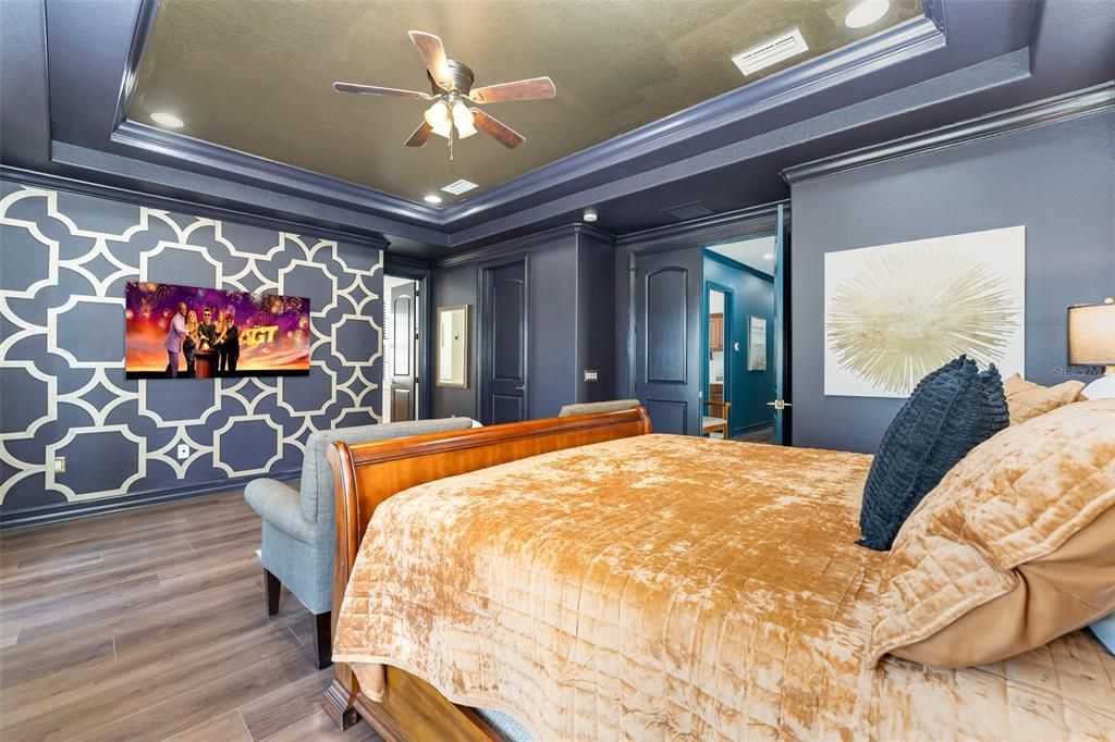 На продажу: $1,350,000 (5 спален, 4 ванн, 3355 Квадратных фут)