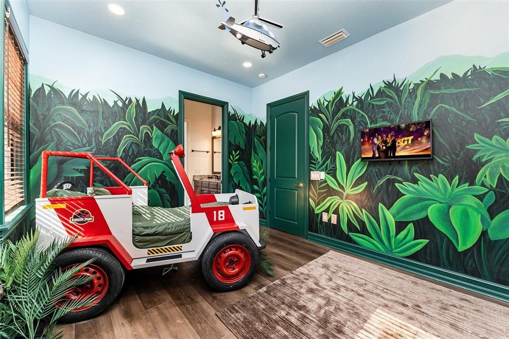 На продажу: $1,350,000 (5 спален, 4 ванн, 3355 Квадратных фут)