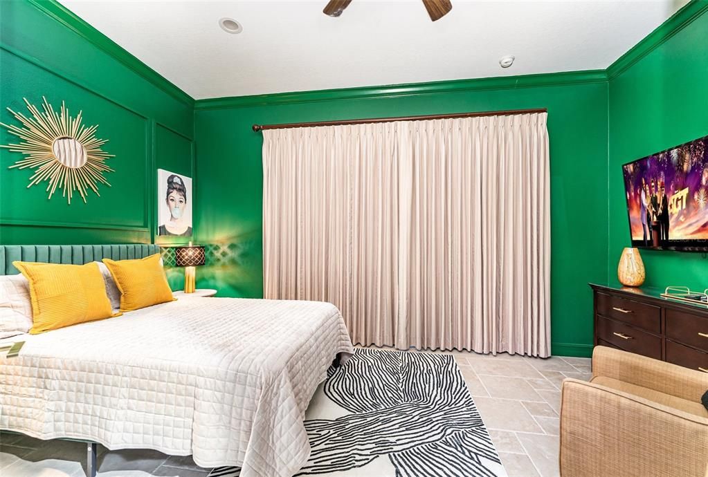 На продажу: $1,350,000 (5 спален, 4 ванн, 3355 Квадратных фут)