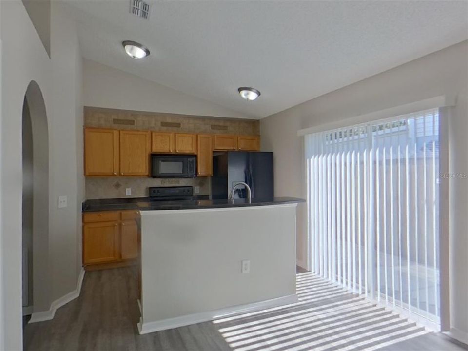 For Rent: $1,939 (3 beds, 2 baths, 1158 Square Feet)