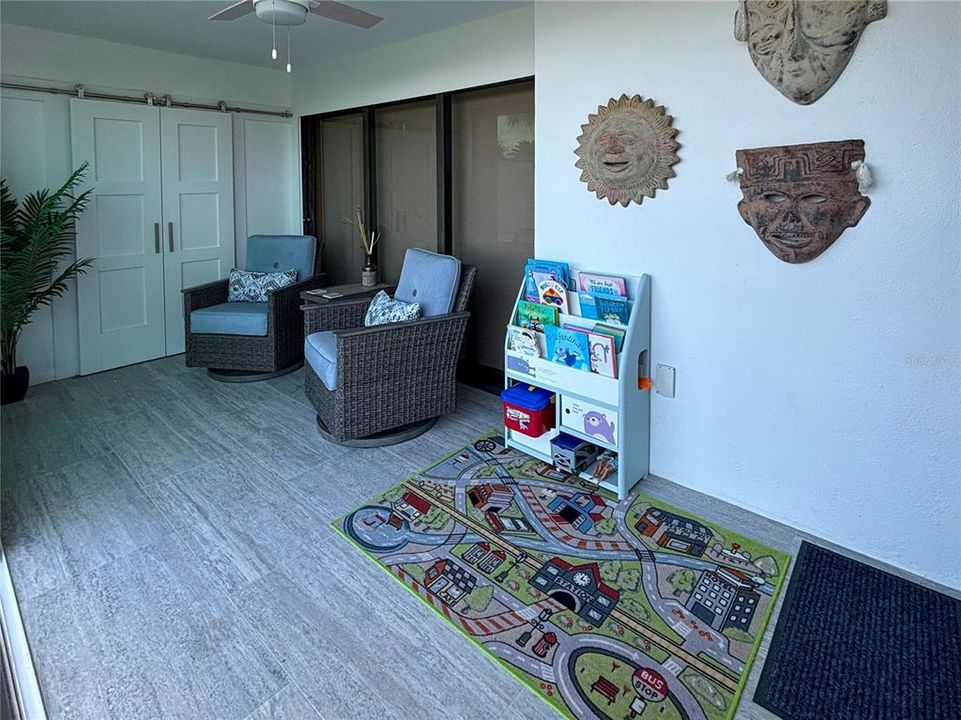 For Rent: $5,500 (2 beds, 2 baths, 1111 Square Feet)