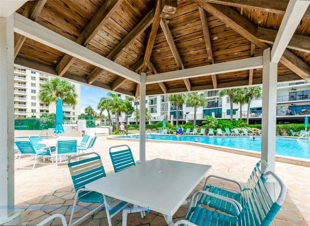 For Rent: $5,500 (2 beds, 2 baths, 1111 Square Feet)