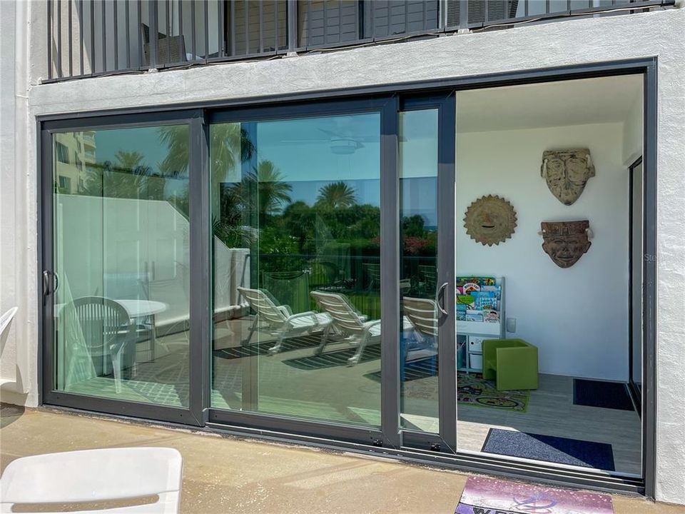 For Rent: $5,500 (2 beds, 2 baths, 1111 Square Feet)