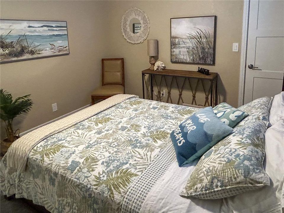 For Rent: $5,500 (2 beds, 2 baths, 1111 Square Feet)