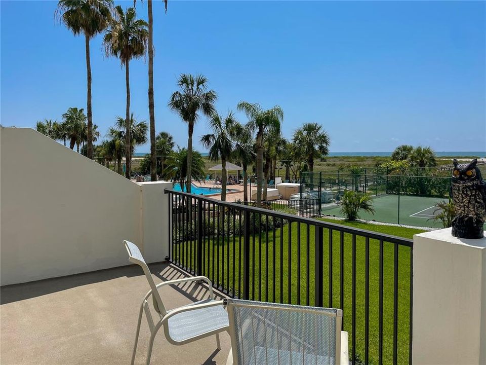 For Rent: $5,500 (2 beds, 2 baths, 1111 Square Feet)