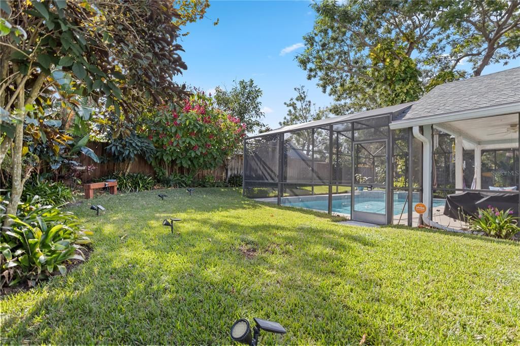 For Sale: $425,000 (3 beds, 2 baths, 1397 Square Feet)