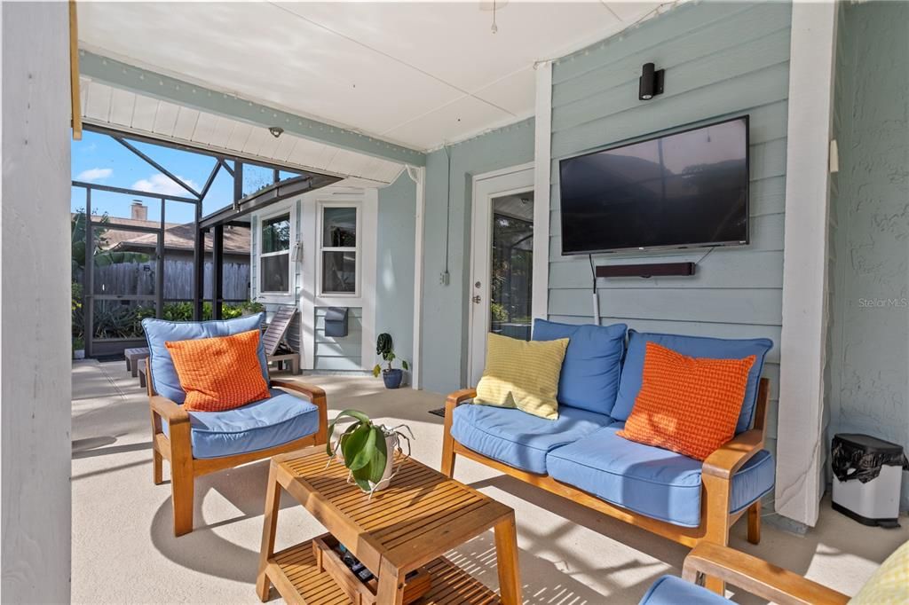 For Sale: $425,000 (3 beds, 2 baths, 1397 Square Feet)