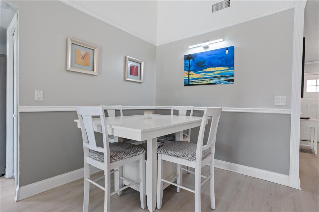 For Sale: $425,000 (3 beds, 2 baths, 1397 Square Feet)