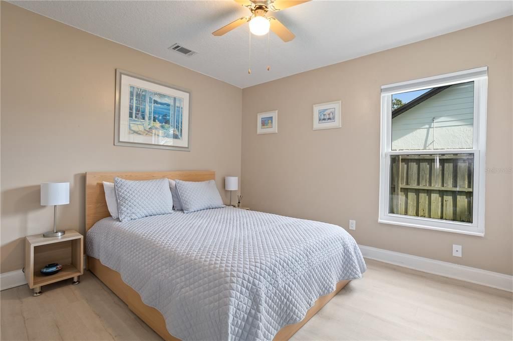 For Sale: $425,000 (3 beds, 2 baths, 1397 Square Feet)