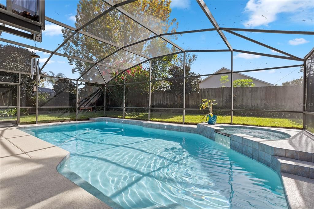 For Sale: $425,000 (3 beds, 2 baths, 1397 Square Feet)