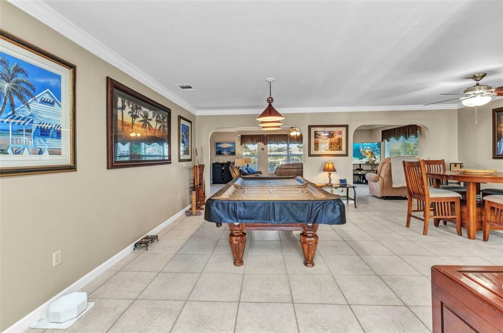 For Sale: $474,900 (3 beds, 2 baths, 1574 Square Feet)