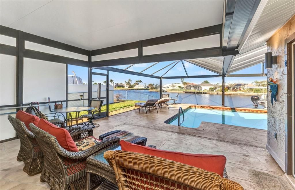 For Sale: $474,900 (3 beds, 2 baths, 1574 Square Feet)