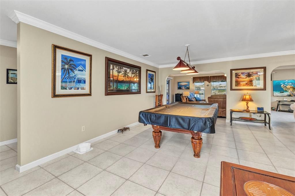 For Sale: $474,900 (3 beds, 2 baths, 1574 Square Feet)