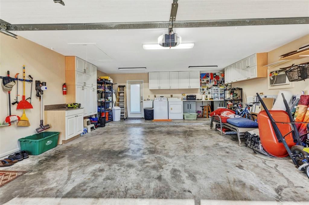 For Sale: $474,900 (3 beds, 2 baths, 1574 Square Feet)