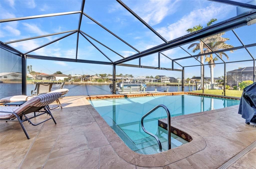 For Sale: $474,900 (3 beds, 2 baths, 1574 Square Feet)