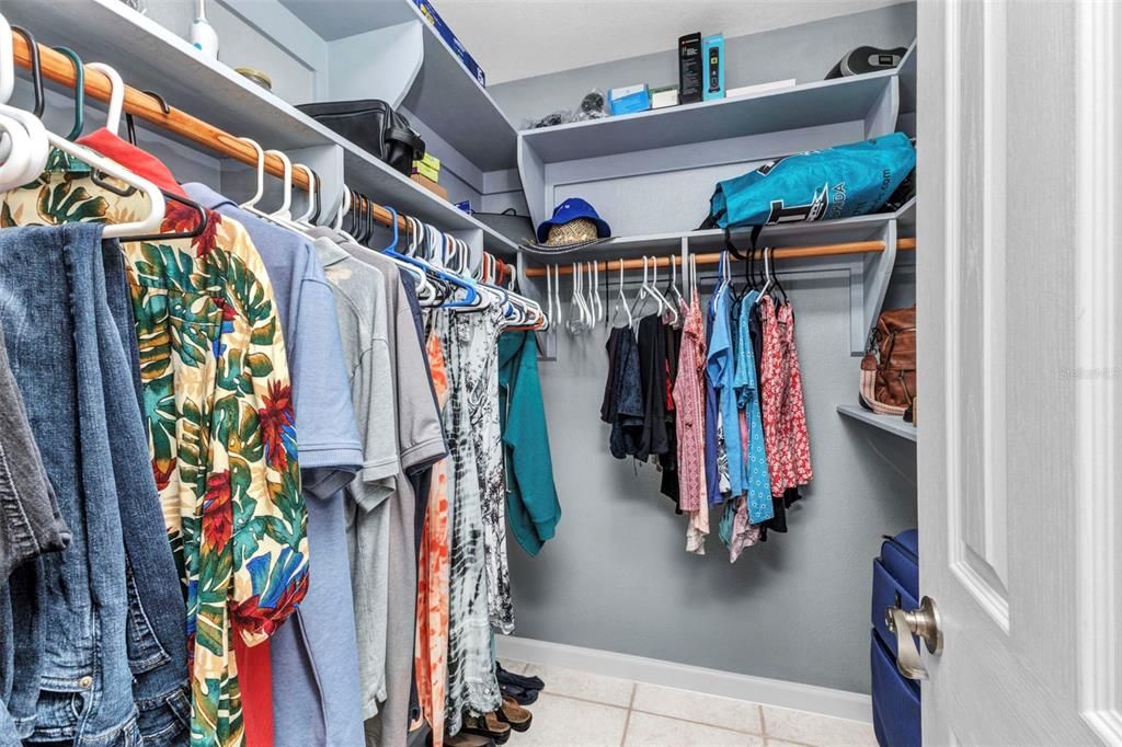 For Sale: $474,900 (3 beds, 2 baths, 1574 Square Feet)