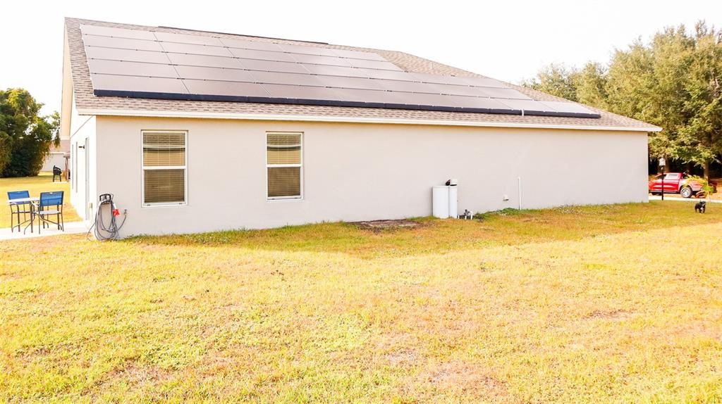 待售: $380,000 (4 贝兹, 2 浴室, 1946 平方英尺)