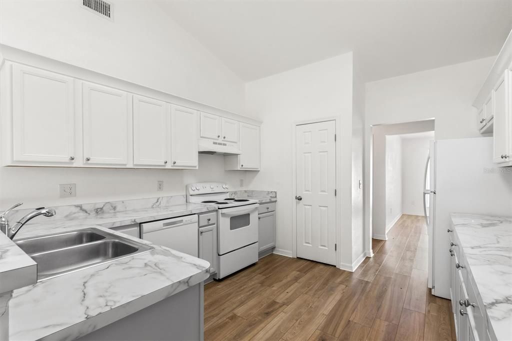 For Sale: $345,000 (4 beds, 2 baths, 2570 Square Feet)